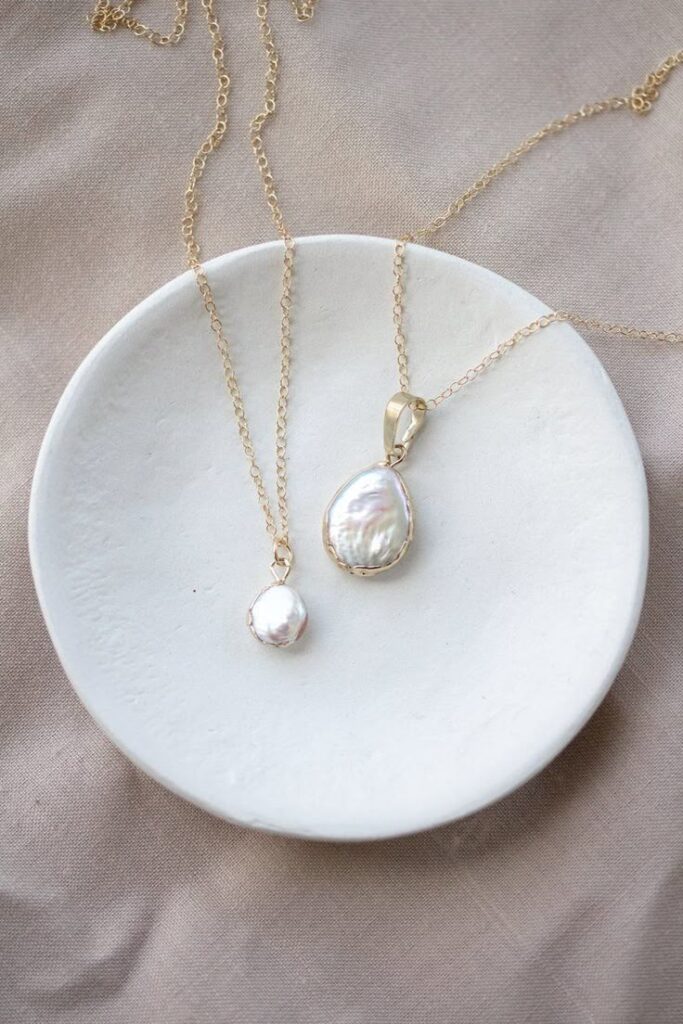 Types of necklace