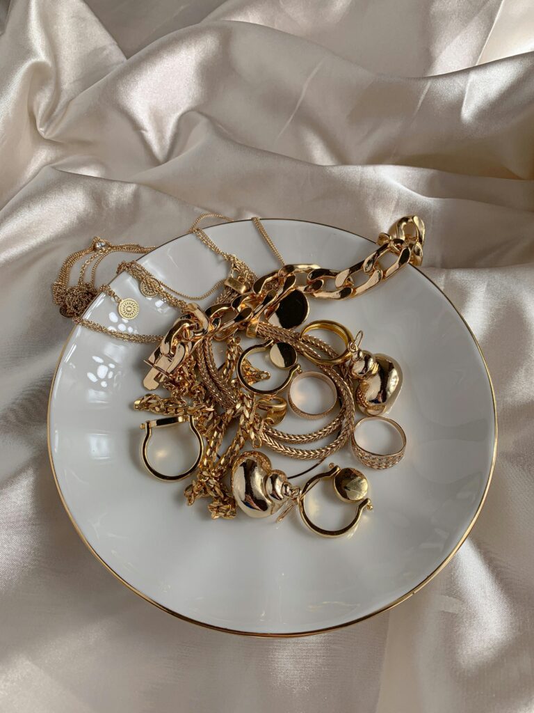 How to find ring size at home

